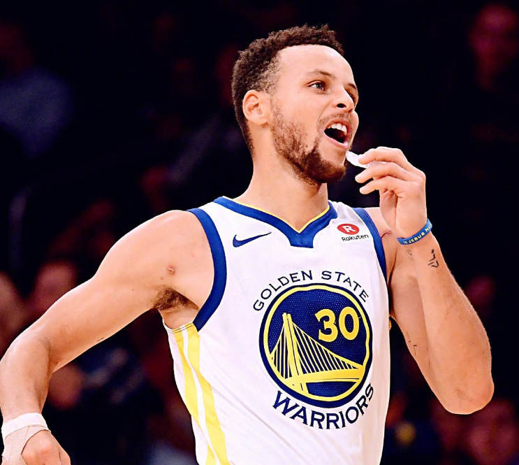 包含蜘蛛360体育免费直播nba的词条