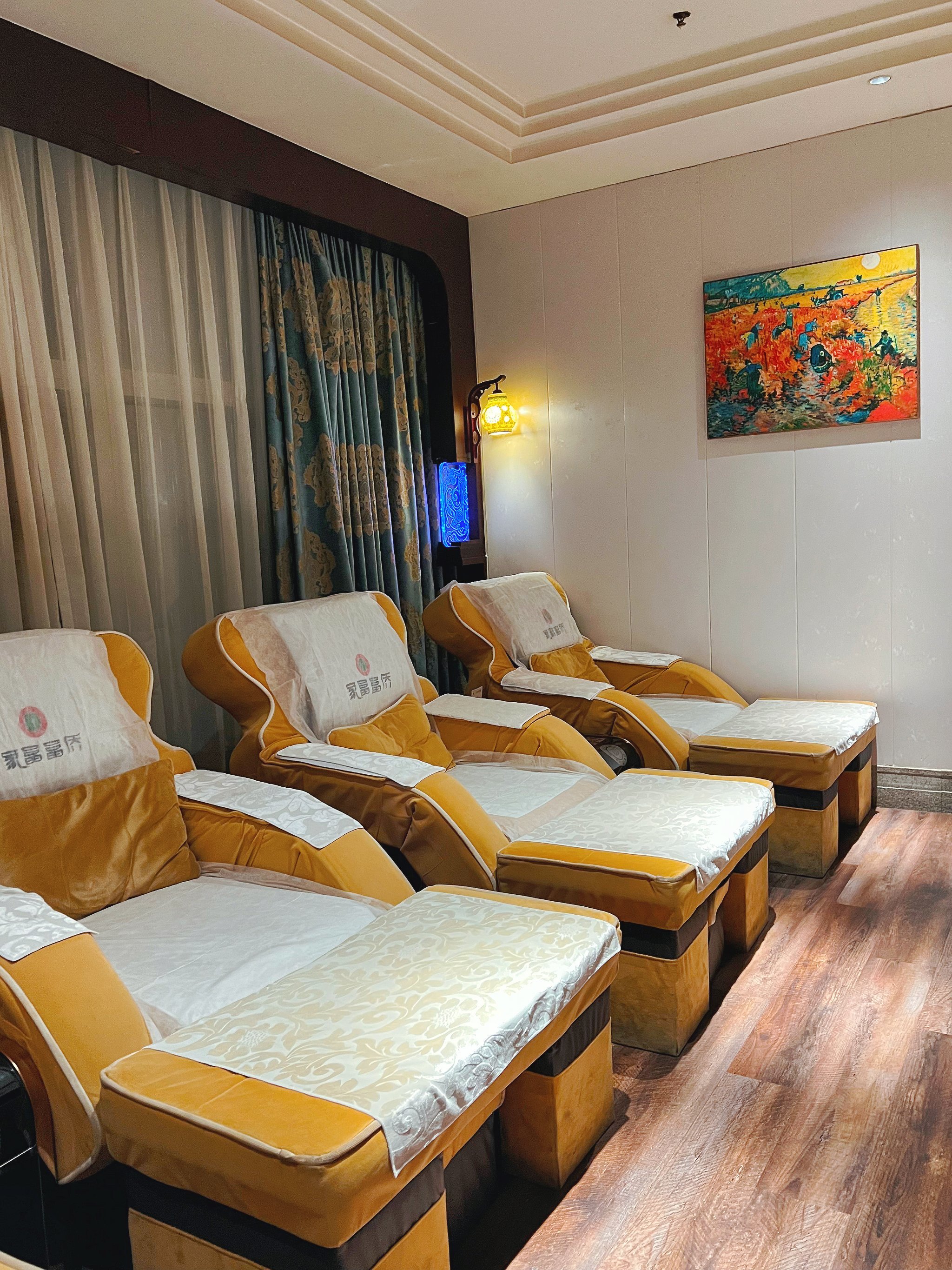 通辽足疗哪家强_(通辽足浴哪家好)  第1张