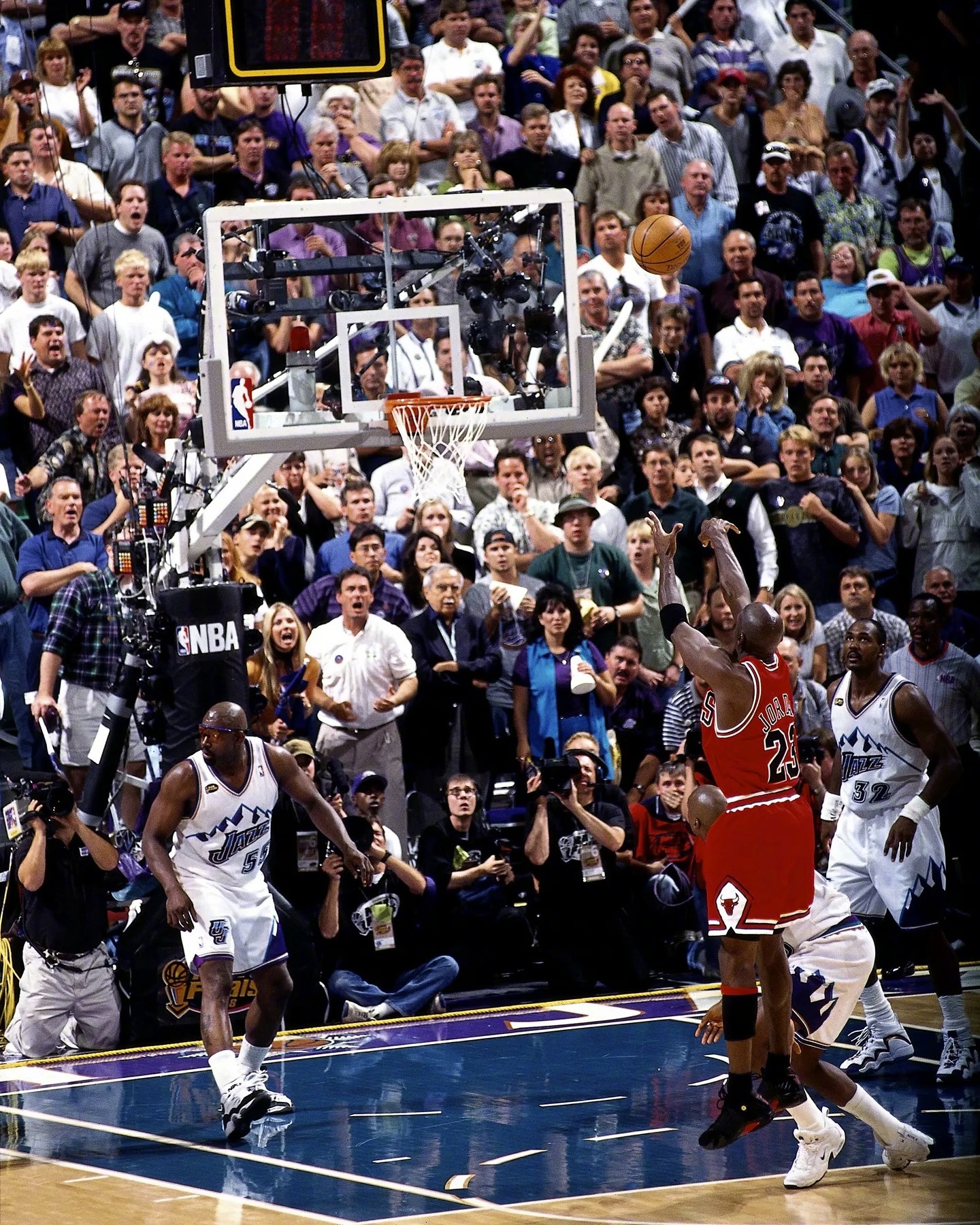 98篮球网录像回放视频_(98篮球网录像cba录像)