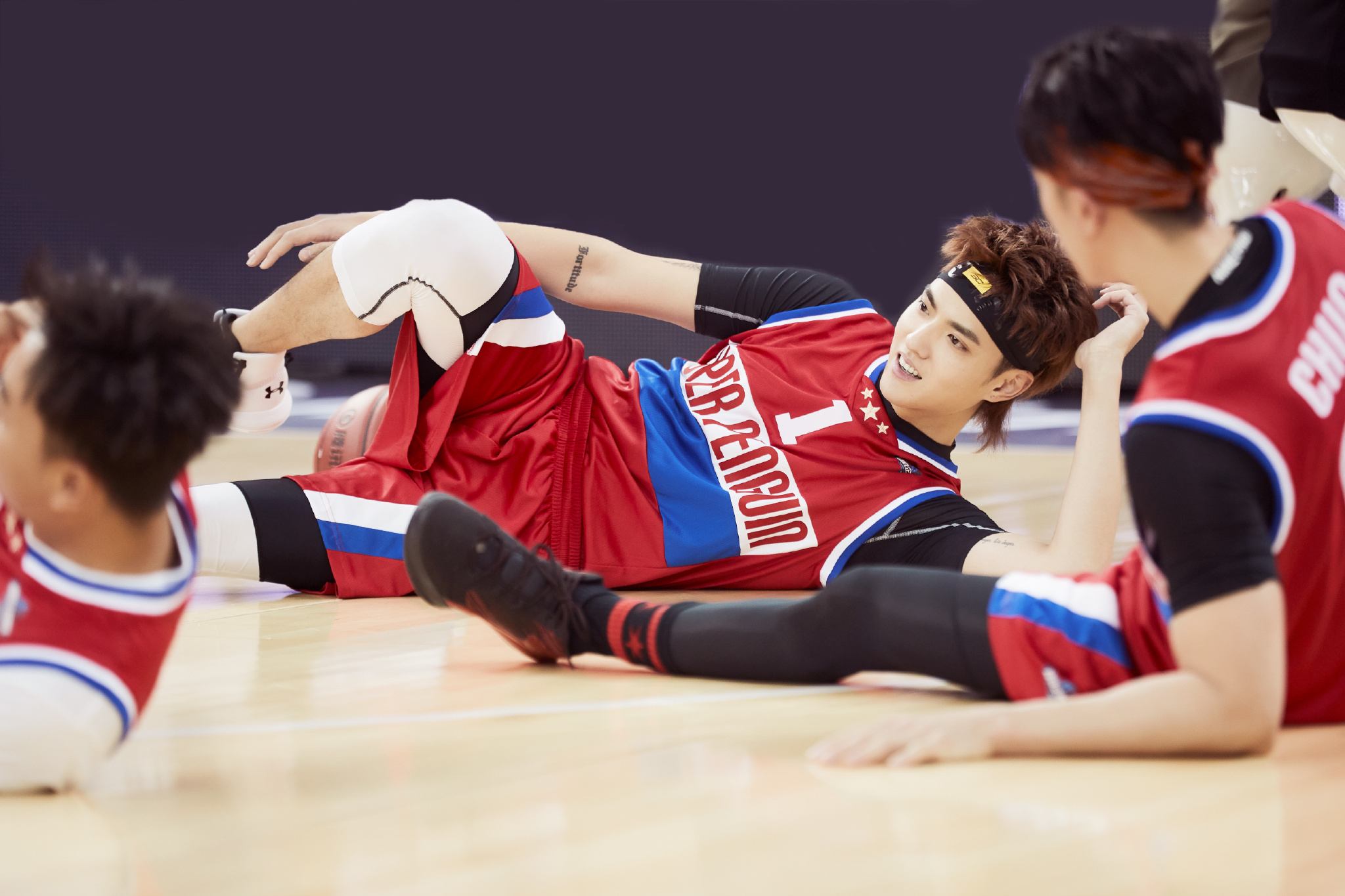 企鹅篮球比赛直播_(企鹅篮球比赛直播视频)  第1张