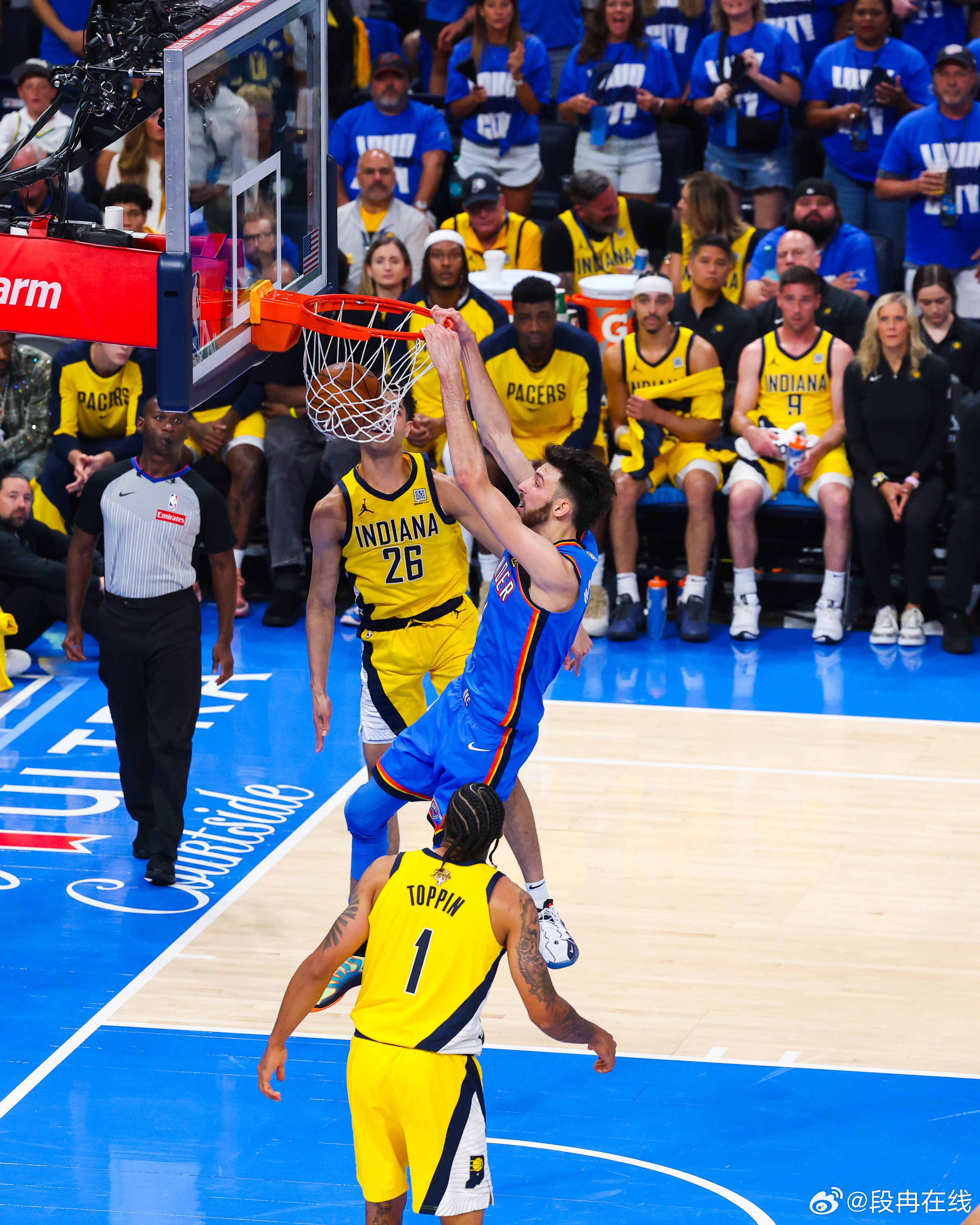 关于NBA常规赛开拓者121-119险胜雷霆亚历山大35分阿夫迪亚26分10板9助的信息  第2张