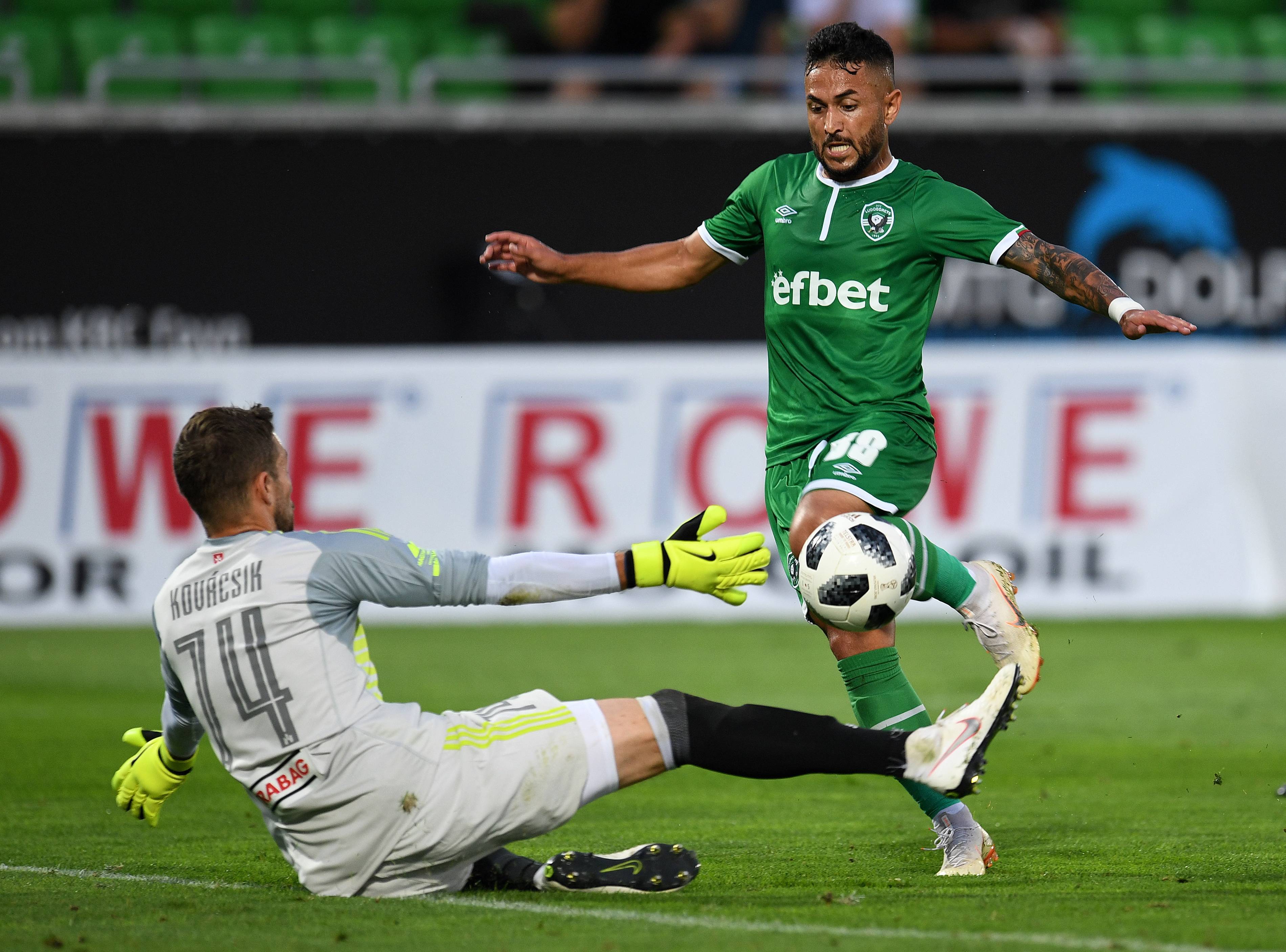 关于世俱杯尤文图斯vs曼城前瞻预测两队力争小组第一的信息