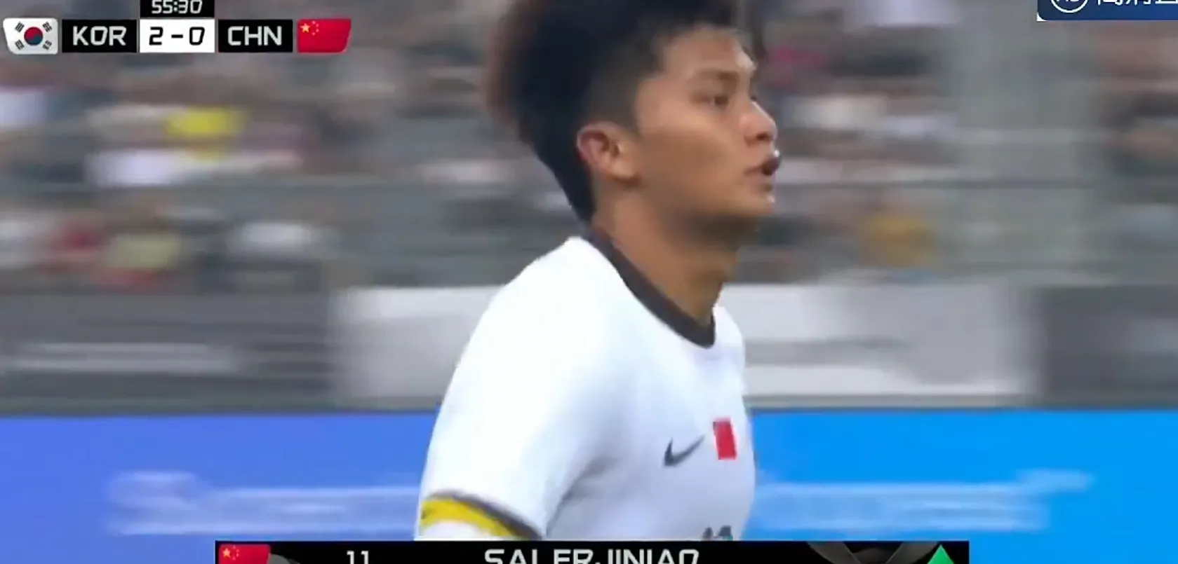 朱辰杰两次失误致丢球国足不敌韩国的简单介绍  第2张