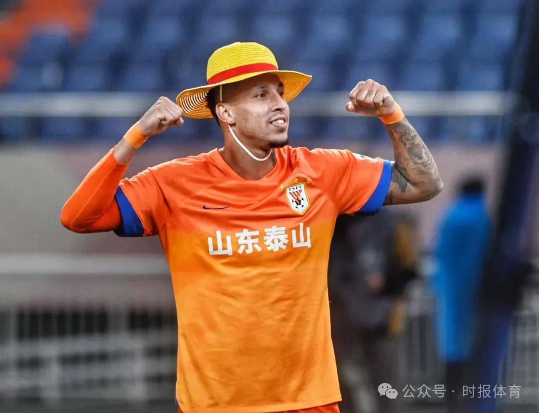 关于中超河南队2-2山东泰山泽卡梅开二度卡多索双响建功的信息  第2张