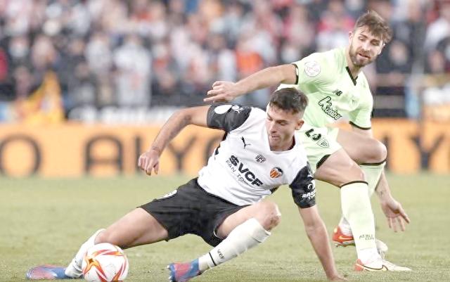 关于瓦伦西亚战平阿拉维斯球队遭遇连续不胜的信息  第1张