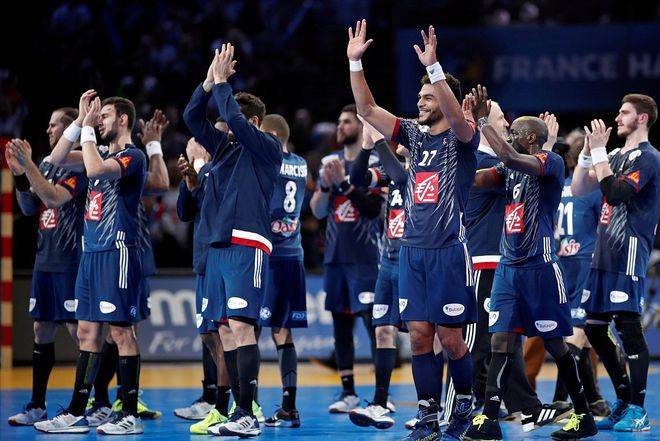 包含美职联纽约城VS多伦多FC前瞻纽约城主场称雄大势所趋的词条