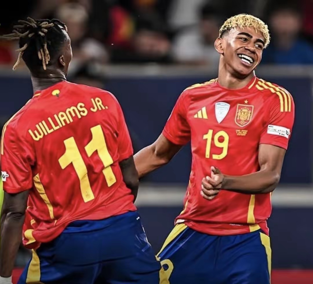 欧俱杯:葡萄牙体育VS瓦尔恰的简单介绍  第1张