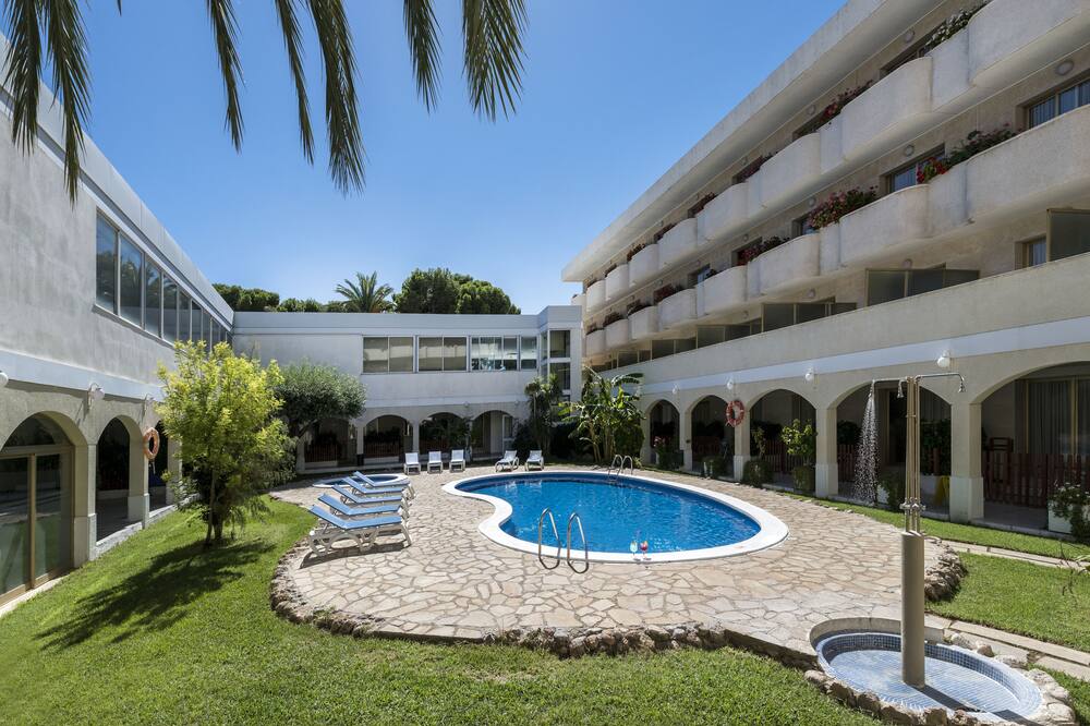 西协丙5组:奥斯皮塔莱特VSUE维克的简单介绍 第2张 西协丙5组:奥斯皮塔莱特VSUE维克的简单介绍 第2张