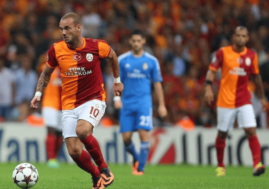 欧冠阿贾克斯VS加拉塔萨雷预测加拉塔萨雷异地抢分能力出众的简单介绍