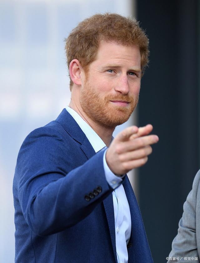 包含NCAA:圣十字学院VS伍斯特州立大学的词条  第2张