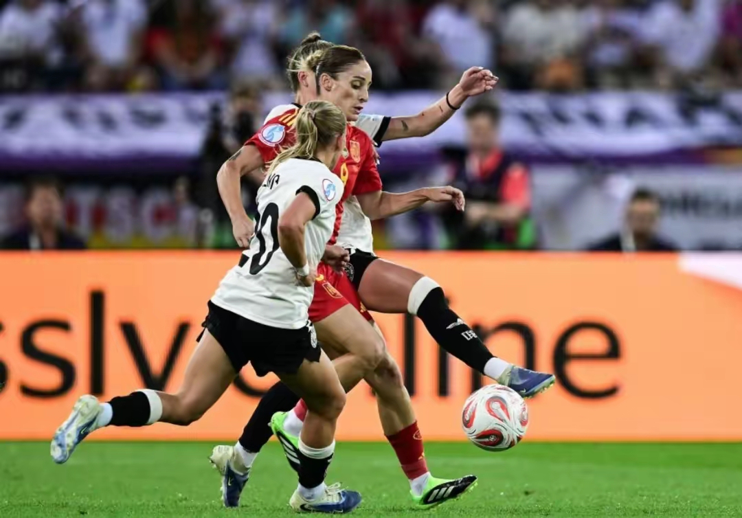 包含英足总杯女：牛津联女足VS卢頓女足的词条  第2张