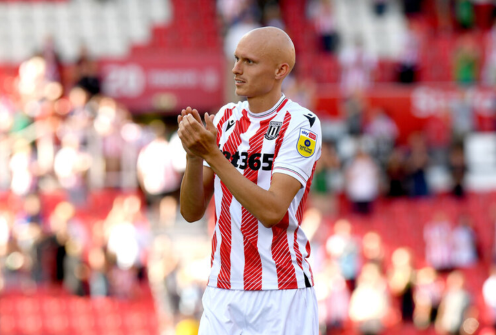 英依超：比利列卡尔镇VS威灵联的简单介绍  第1张