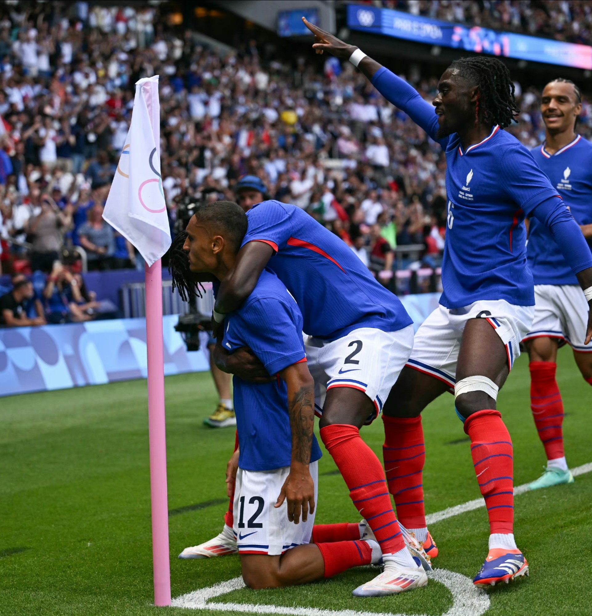 西协丙7组：马德里体育会三队VS维拉文特的简单介绍