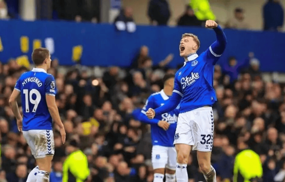 西汉姆联新赛季开局3连败铁锤帮陷入低迷的简单介绍  第1张