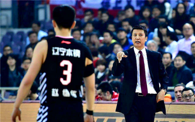 包含日本官宣归化尼克梅奥自19年便效力于B联赛的词条  第1张