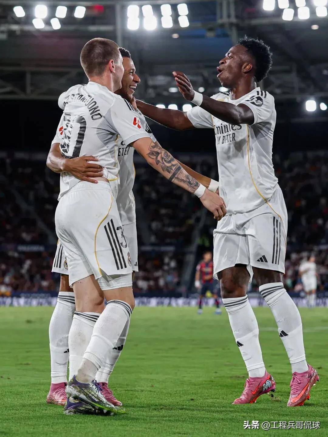 包含皇马创下一项西甲开局纪录连续17个赛季首战不败的词条  第1张