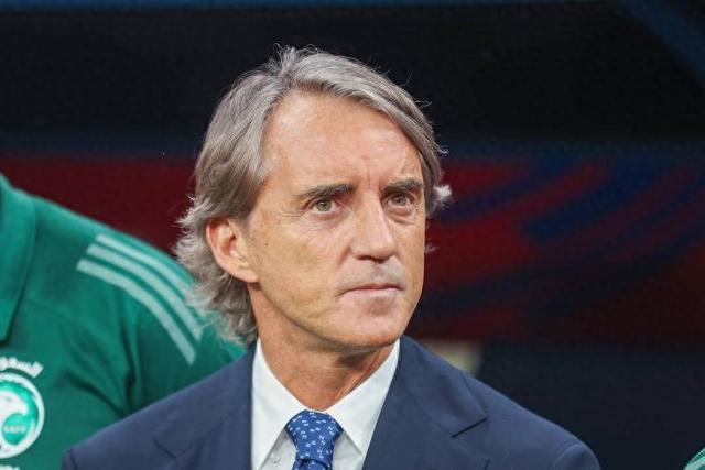 关于亚亚图雷将执教比甲球队此前曾在沙特担任曼奇尼助教的信息  第2张