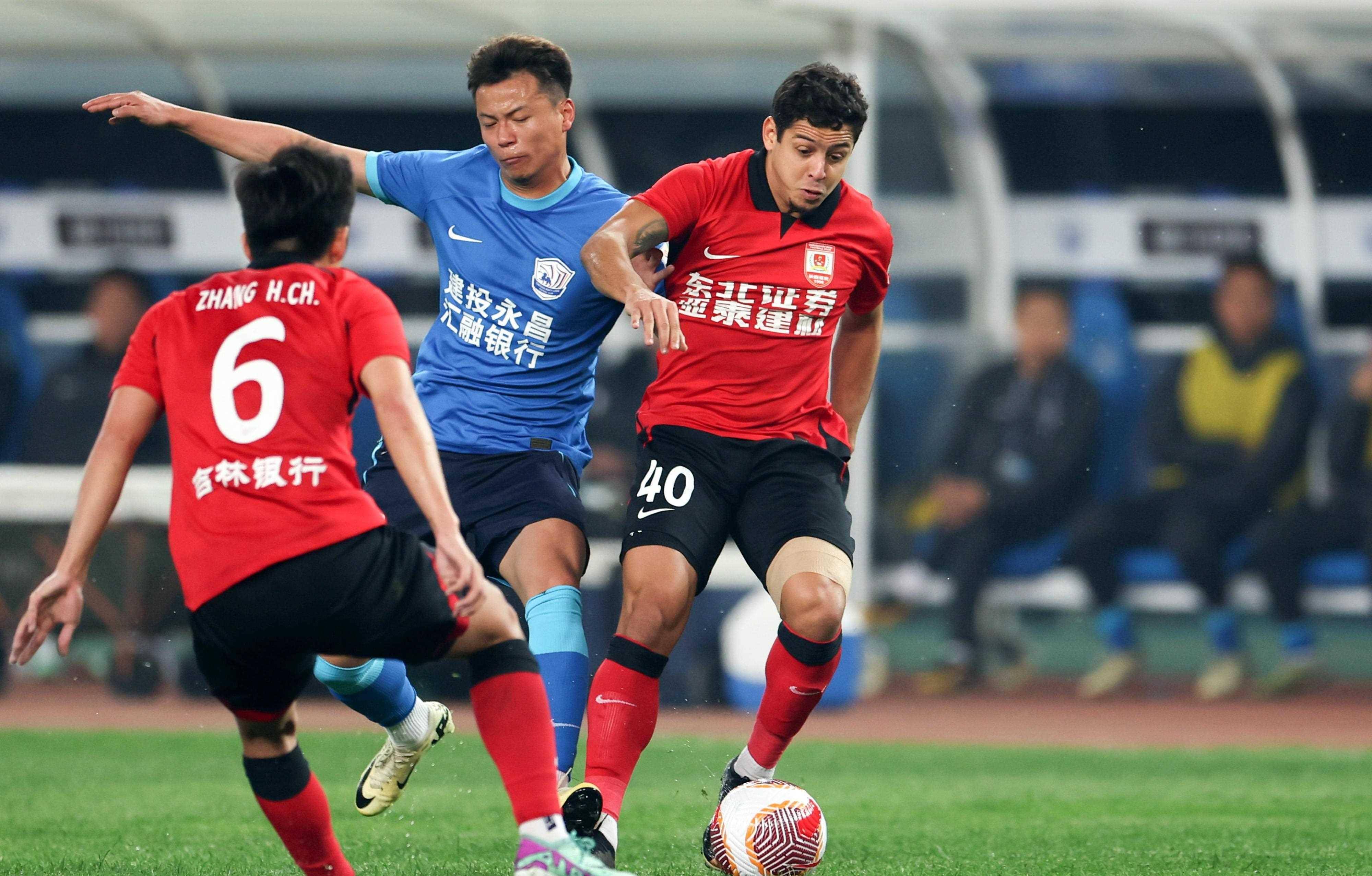 中超：青岛西海岸VS长春亚泰的简单介绍  第1张