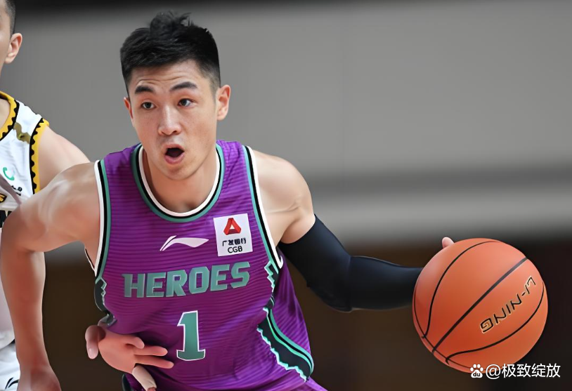 关于男篮亚洲杯中国男篮93-88沙特男篮迎开门红胡金秋20+5赵睿19+4+6的信息  第1张