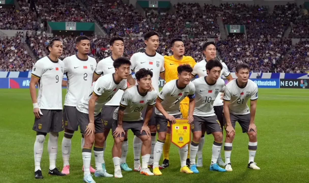 包含国足已做好雨战准备雅加达进入雨季的词条