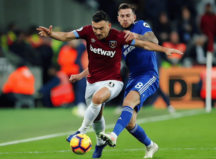 英超利兹联2-1西汉姆联努诺上任后4场不胜的简单介绍  第1张