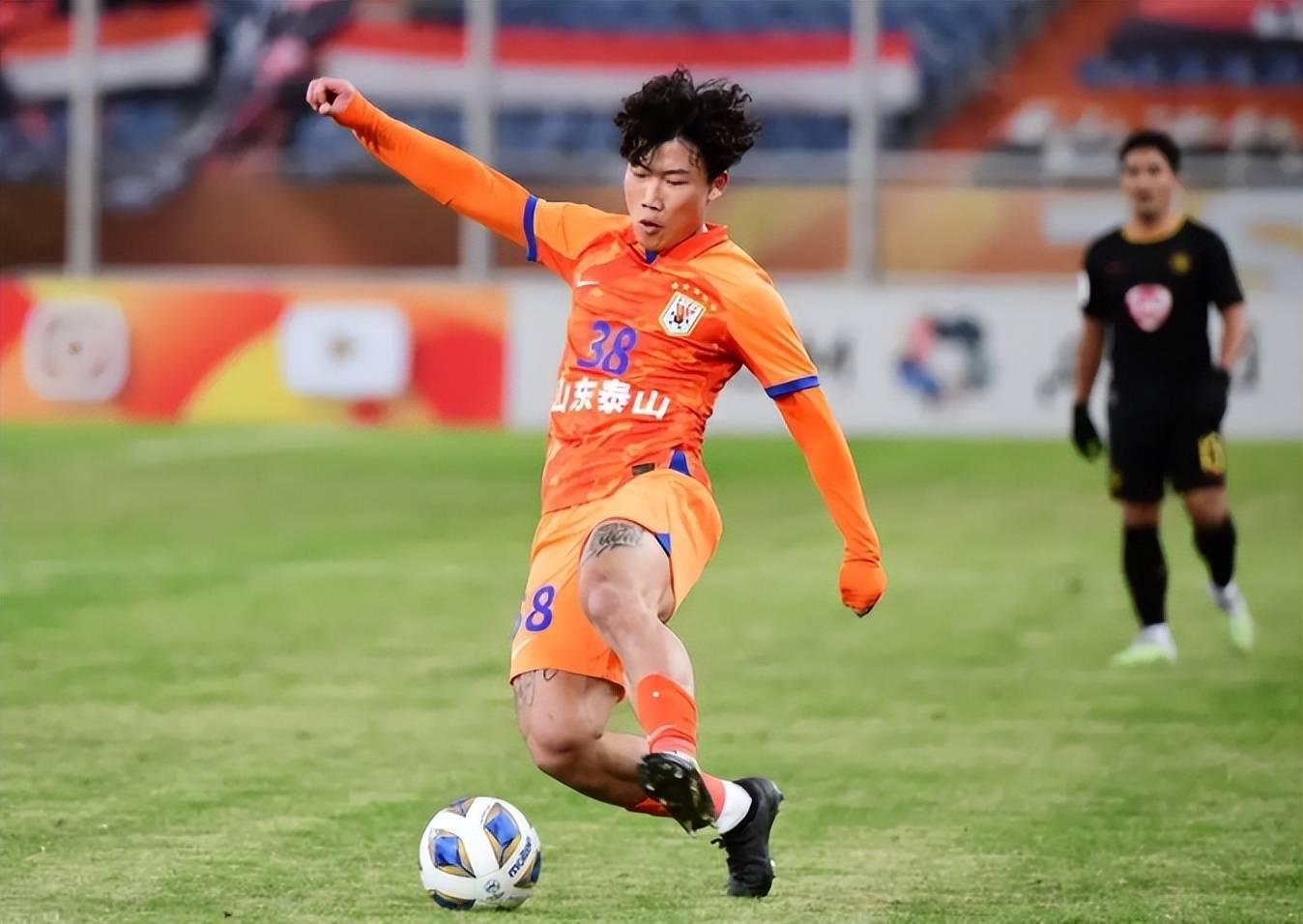 国足战巴林23人名单林良铭、谢文能回归的简单介绍  第1张