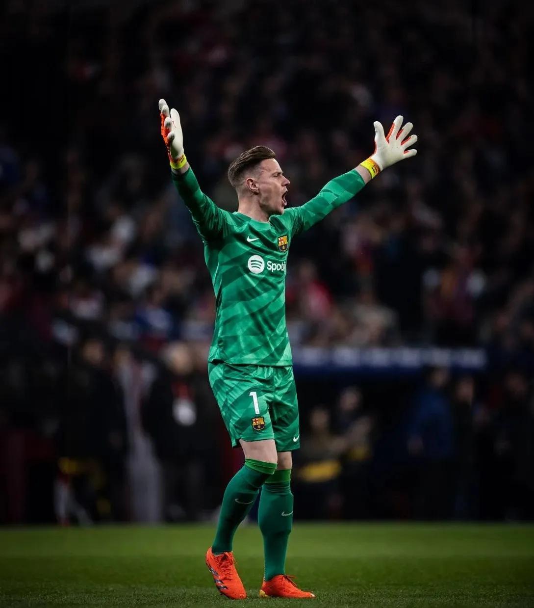 关于巴萨将在8月10日搬回诺坎普两年翻修工作已经接近完成的信息