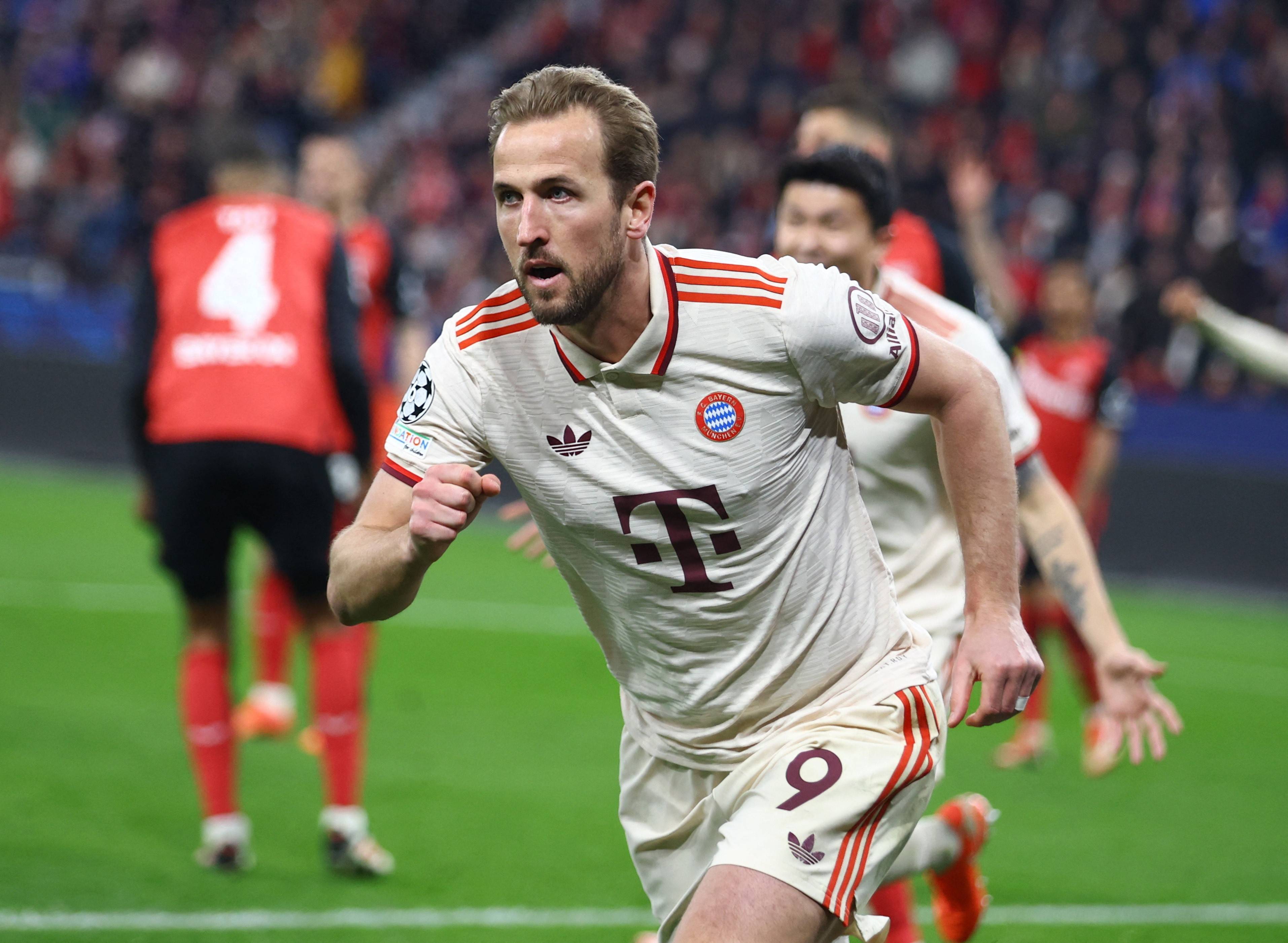 包含凯恩当选德甲赛季最佳职业生涯再次取得新成就的词条  第1张