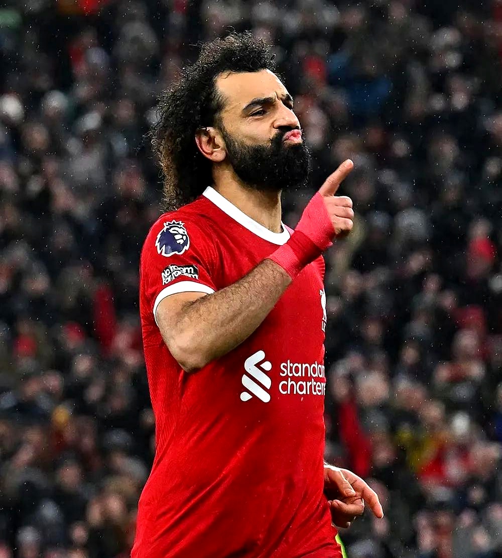 萨拉赫连续两场欧冠被放替补状态下滑地位岌岌可危的简单介绍  第2张