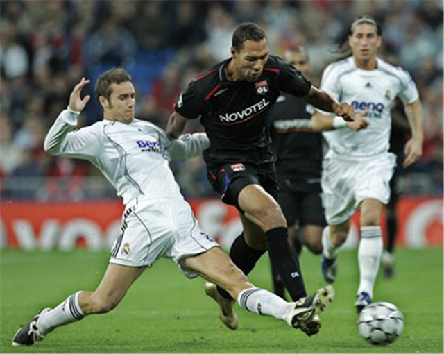 关于罗马愿意以4000万欧出售恩迪卡他们询问皇马是否兴趣的信息