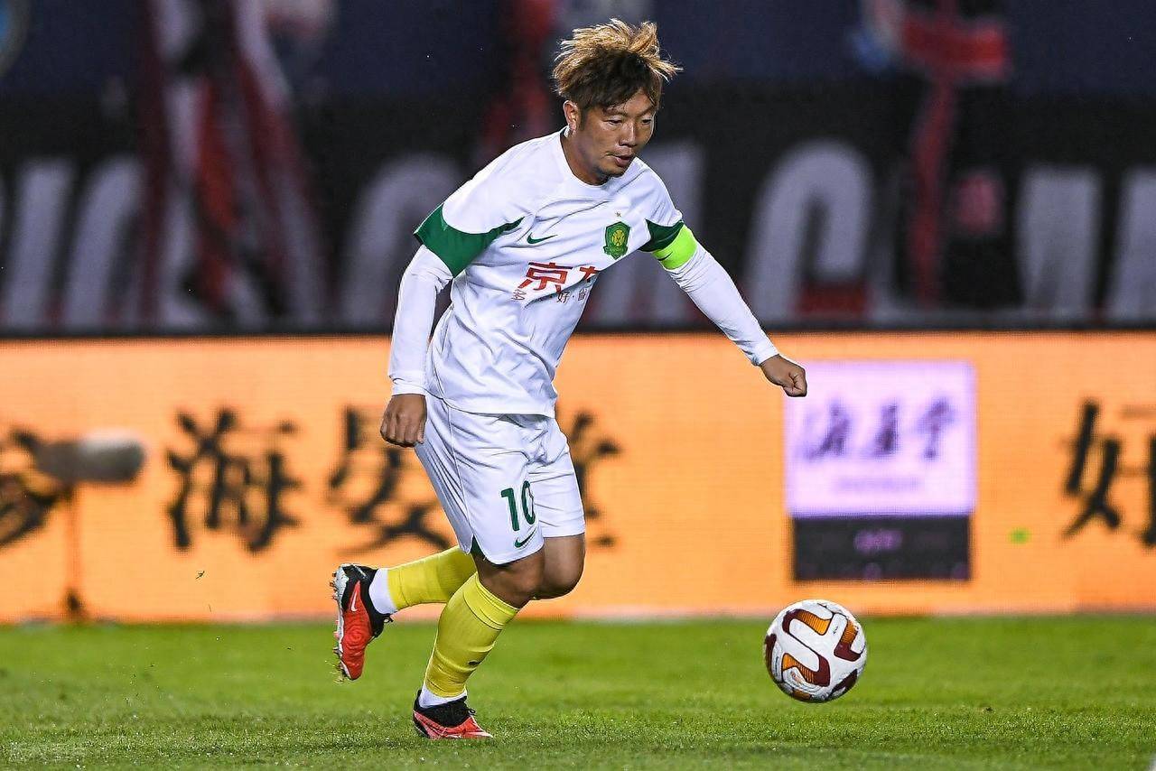 关于足协杯1/8决赛大连英博1-1北京国安国安点球大战淘汰对手晋级8强的信息