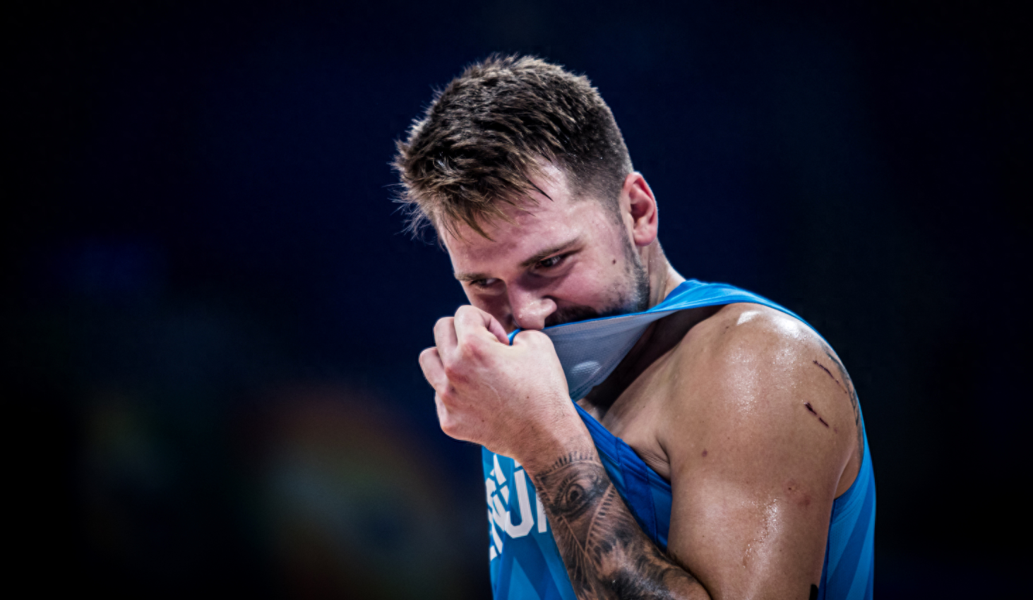 拉脱维亚男篮不敌立陶宛无缘八强波尔津吉斯空砍34分19板的简单介绍